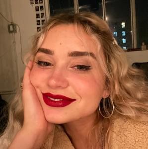 Meet your Posher, Alyssa